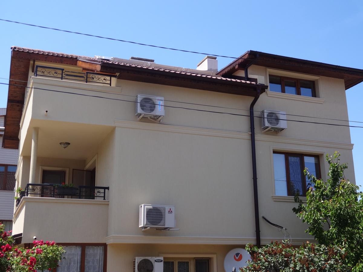 Apartments Dona Černomorec Exteriér fotografie